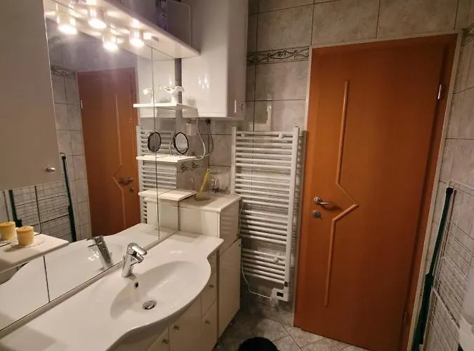 Camp Terme Catez P93 شقة